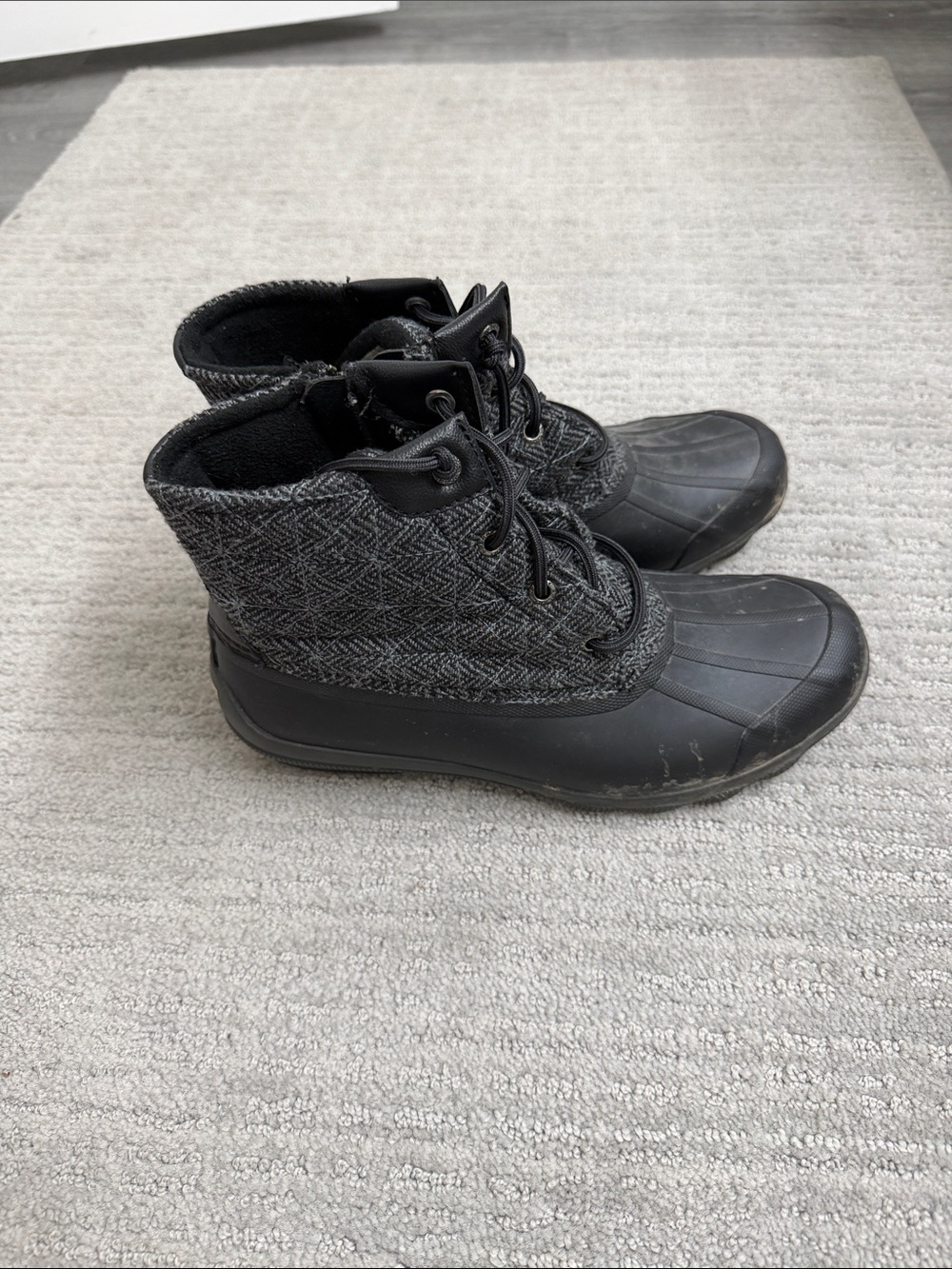 Sperry Women’s Black Lace-Up Duck Boots